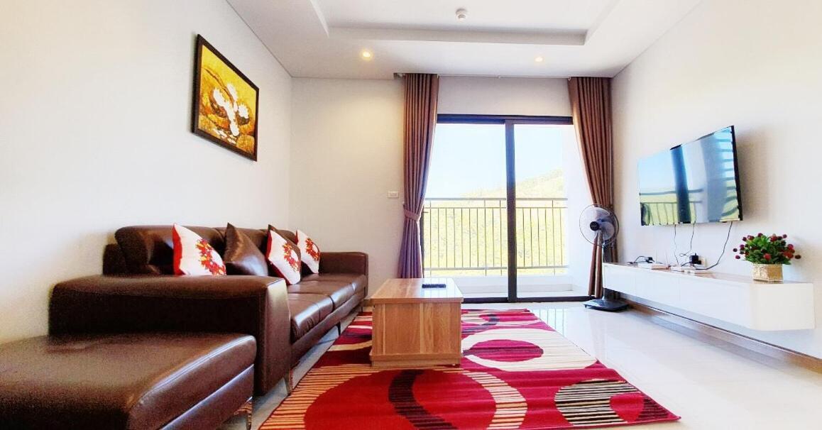 Tulip Homestay Ha Long Exterior photo